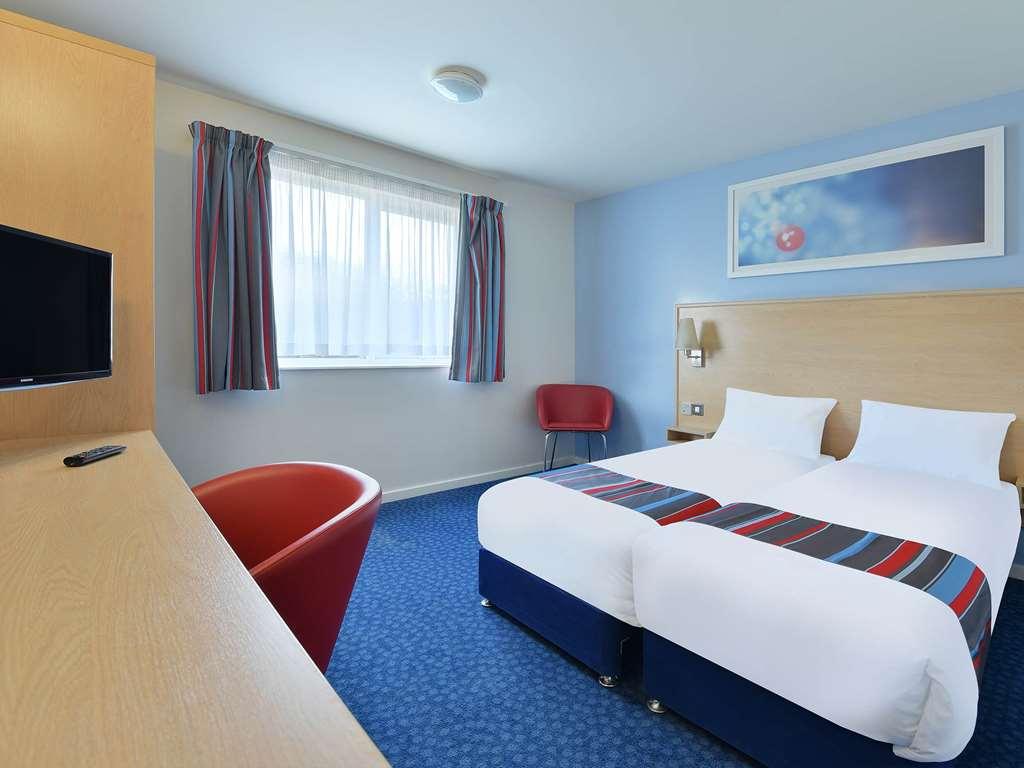 Travelodge Glasgow Airport Hotel Kamer foto