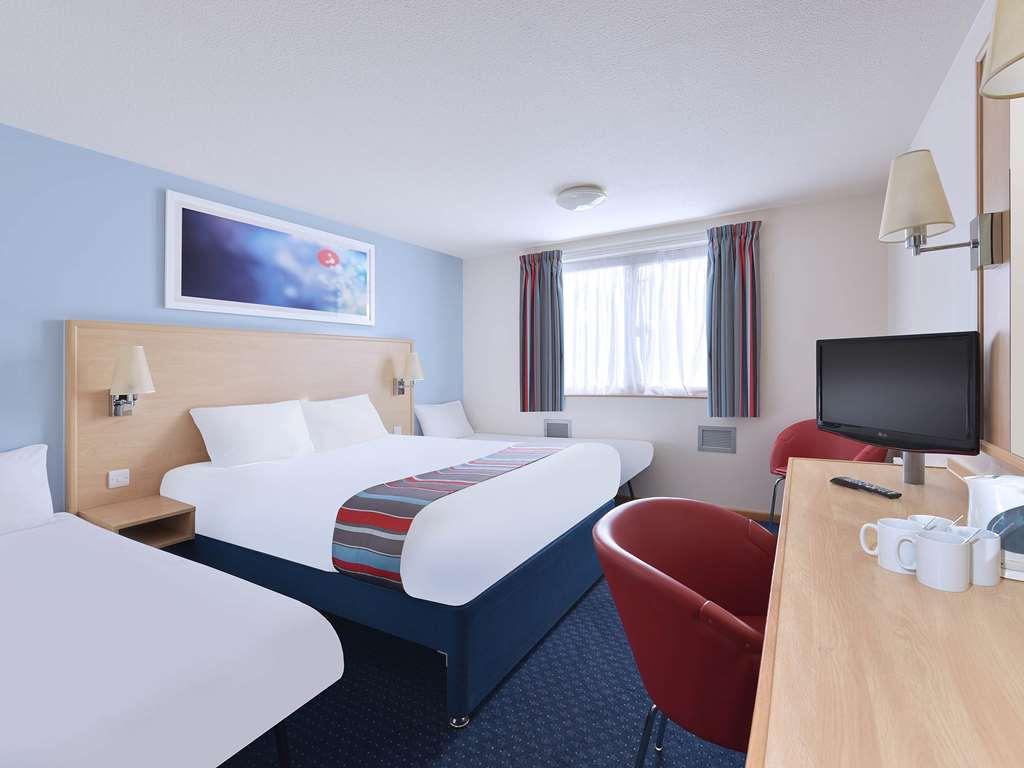 Travelodge Glasgow Airport Hotel Kamer foto