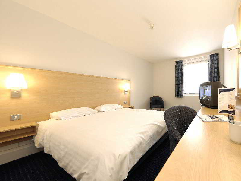 Travelodge Glasgow Airport Hotel Buitenkant foto