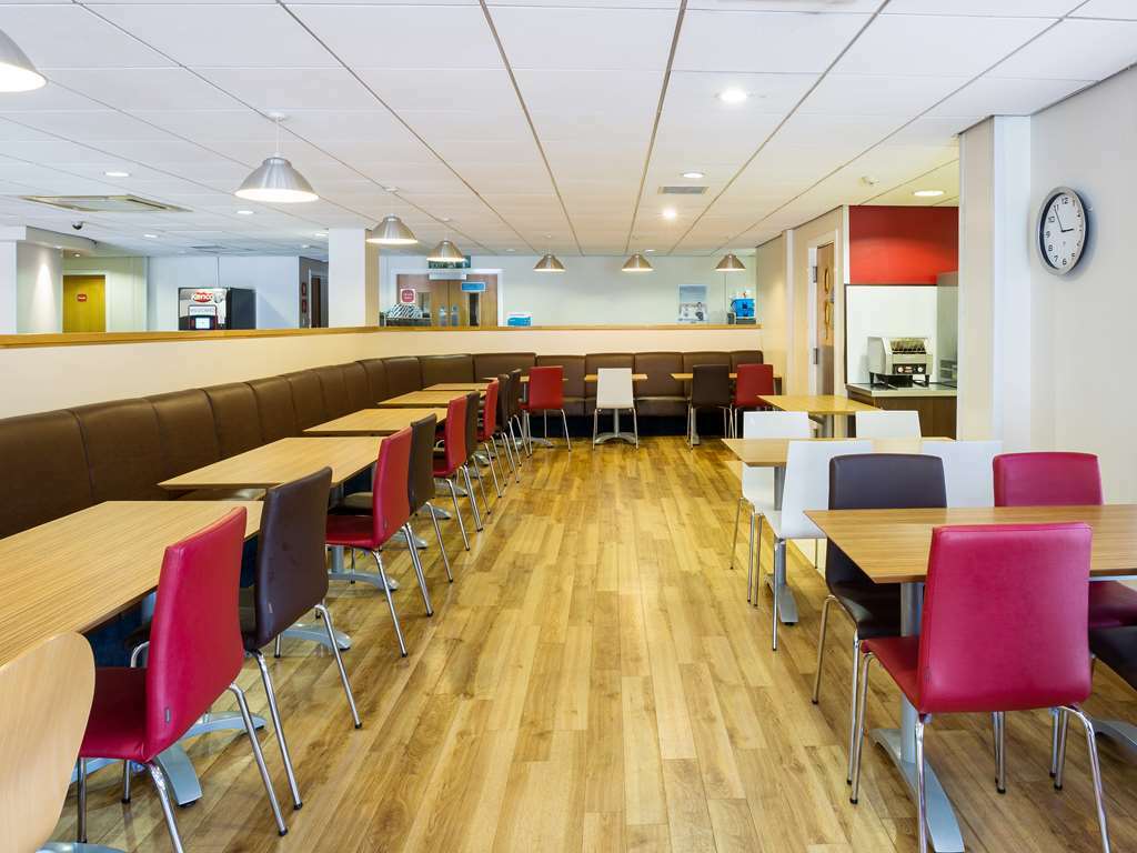 Travelodge Glasgow Airport Hotel Restaurant foto